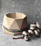 Современные горшки, кашпо, наборы для ванной и декор из бетона от мастерской BEETON