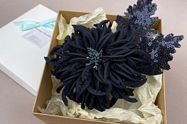 Нарядные броши-цветы, чокеры и ободки для волос от Шахтёровой Елены